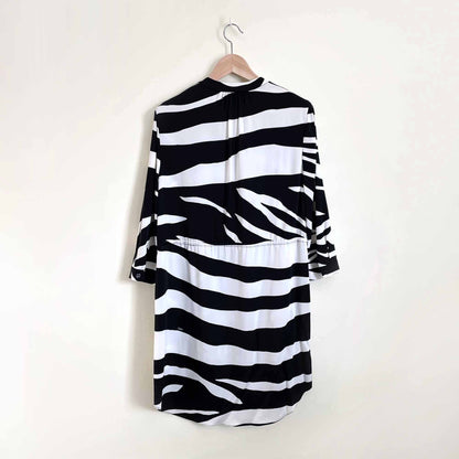 DVF Freya Zebra Stripe Stretch Silk Shirtdress - size 8