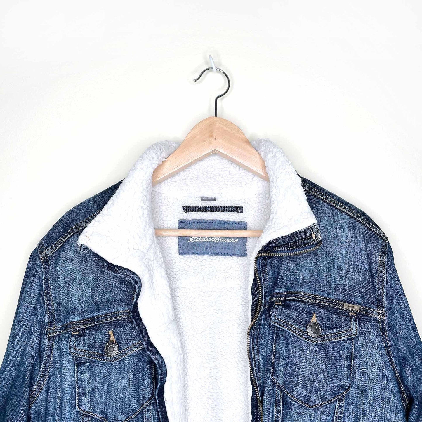 RARE Eddie Bauer denim jacket with sherpa lining - size XL