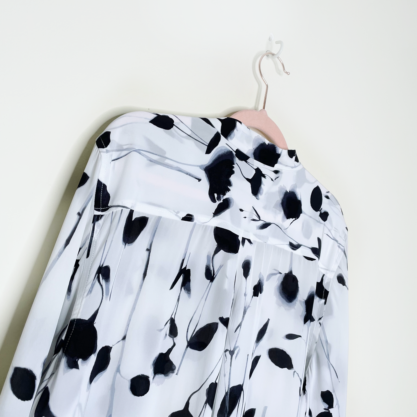 equipment femme boleyn floral watercolour blouse - size large