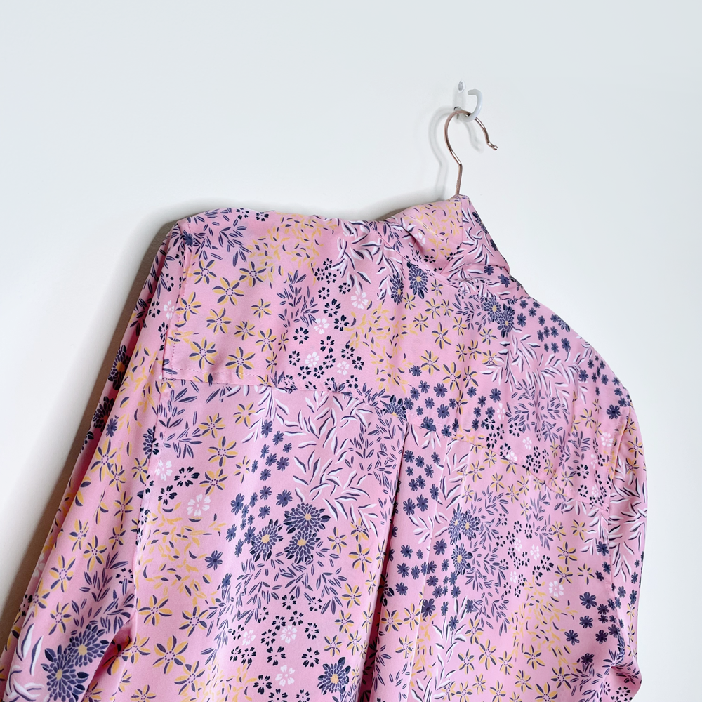 equipment femme luis tie neck blouse in rose doux multi floral - size small