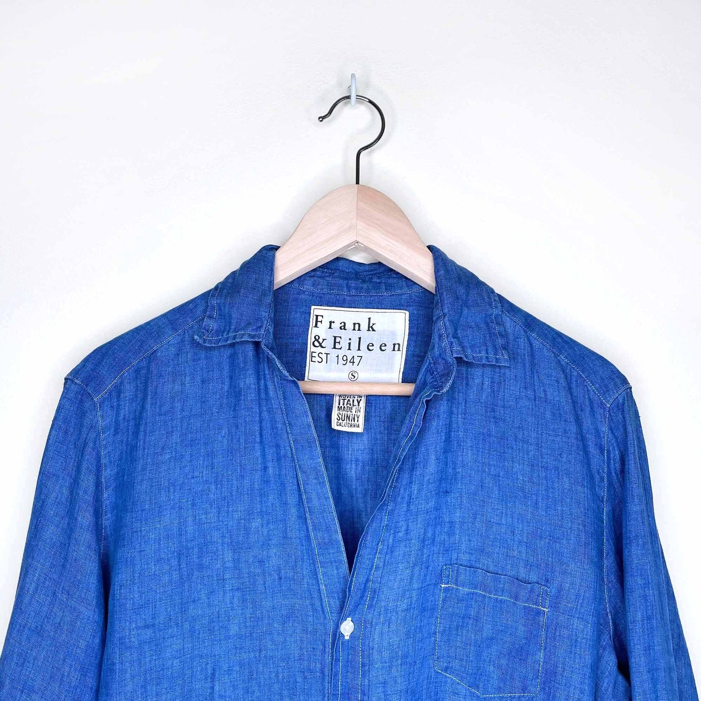 frank and eileen classic linen button down shirt - size small