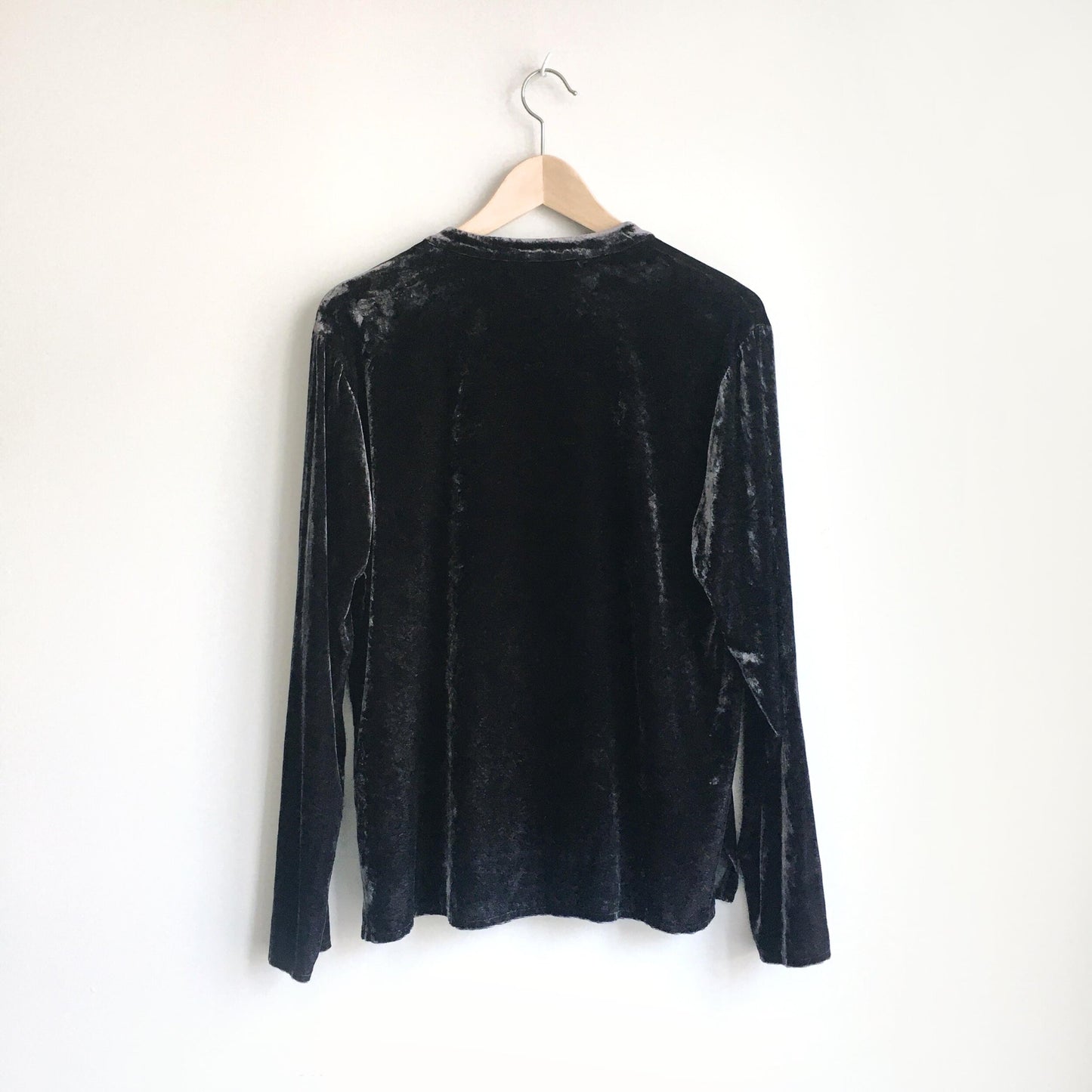 Eileen Fisher silk velvet button down - size Small