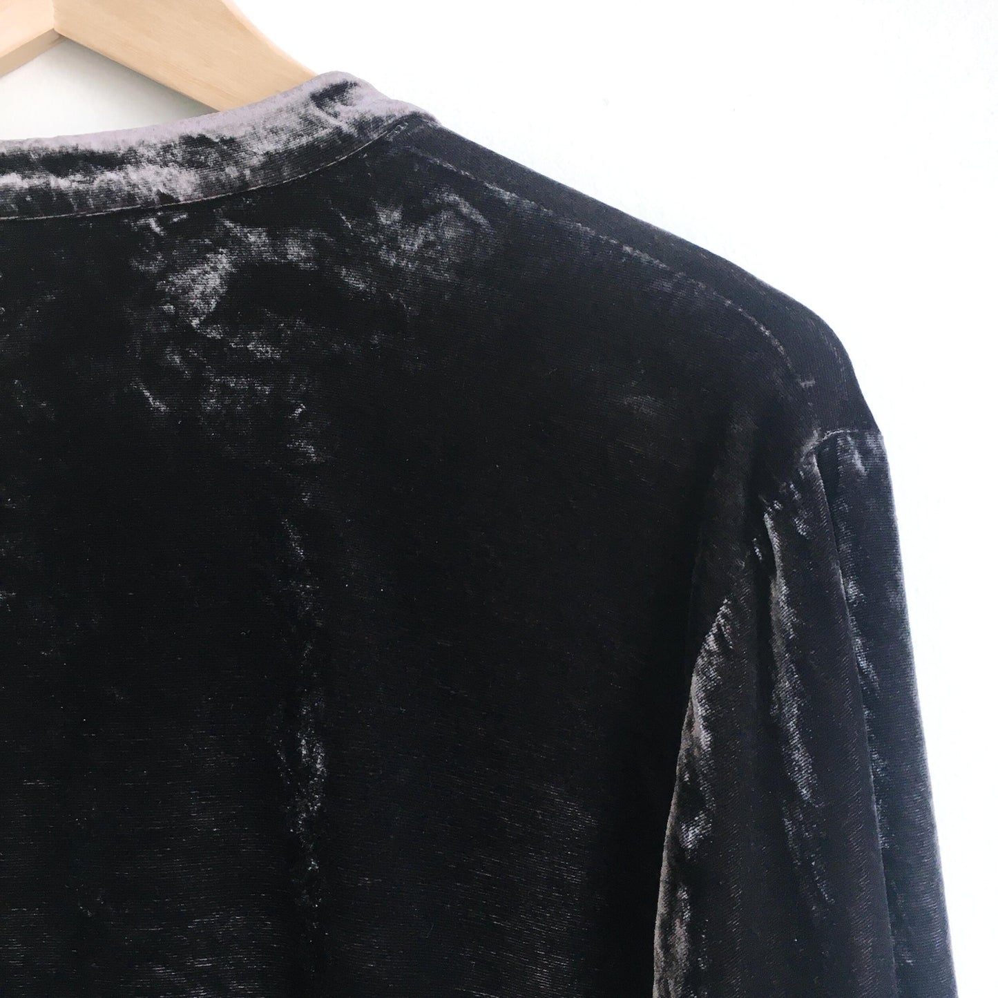 Eileen Fisher silk velvet button down - size Small