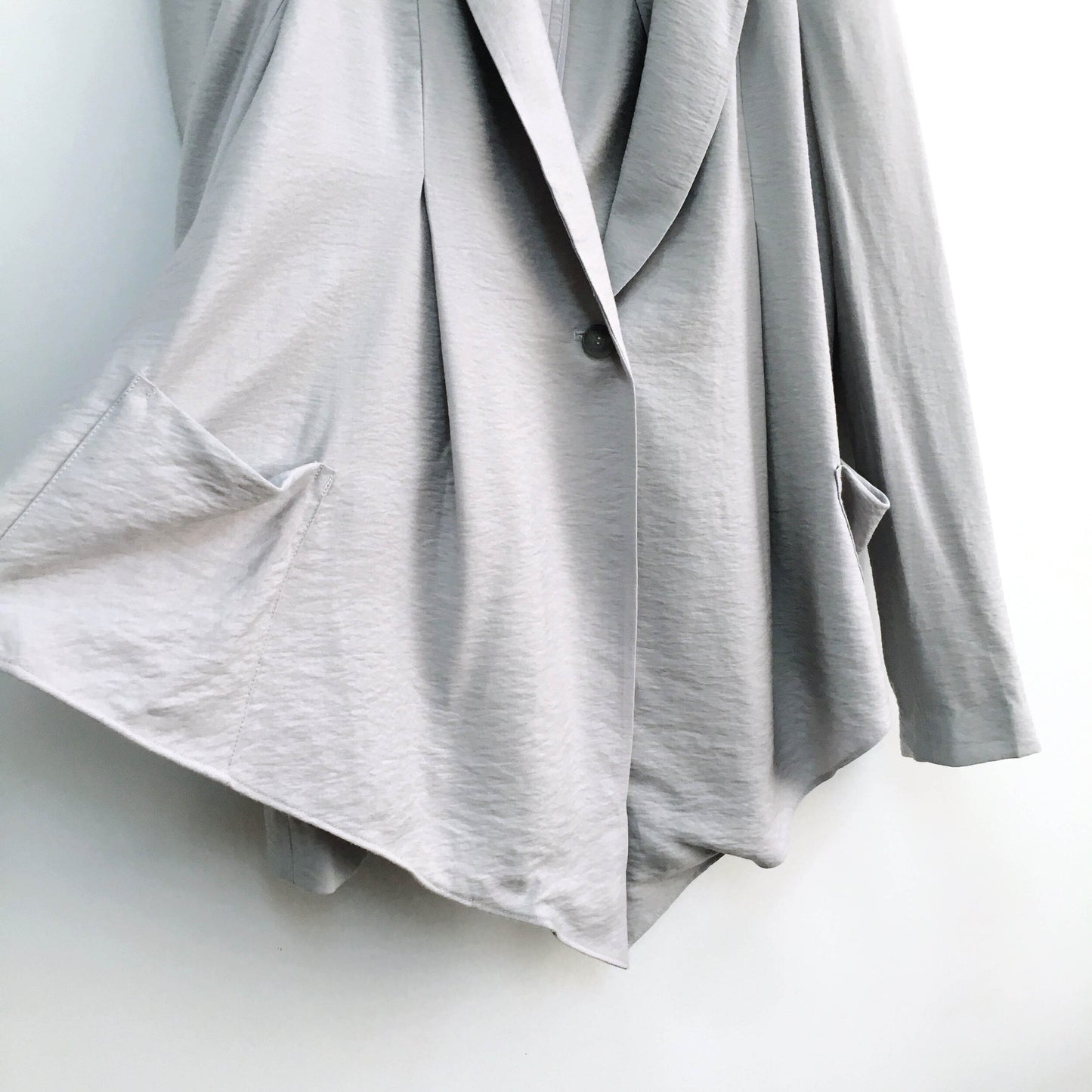 Elizabeth and James Tokyo Jim Blazer - size 2