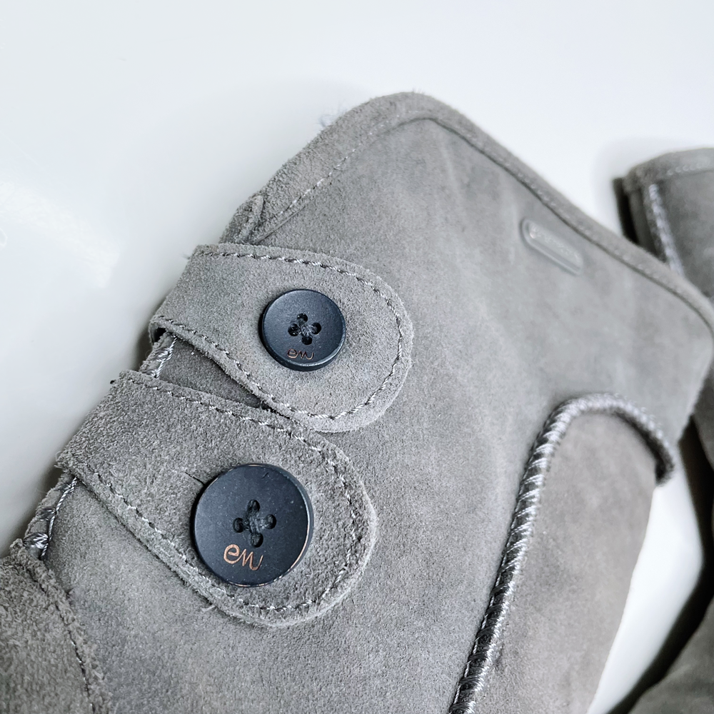 emu australia charlotte sheepskin boots - size 8