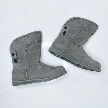 emu australia charlotte sheepskin boots - size 8