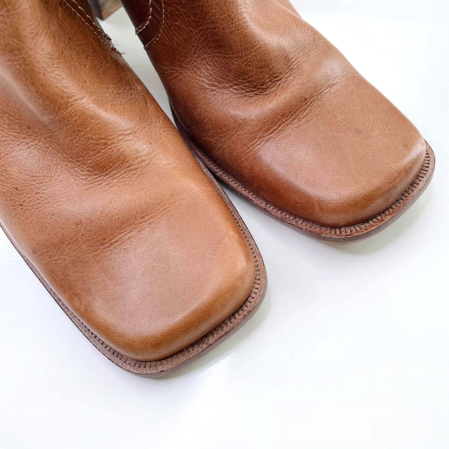 vintage faith tan leather square toe heeled boot - size 6.5