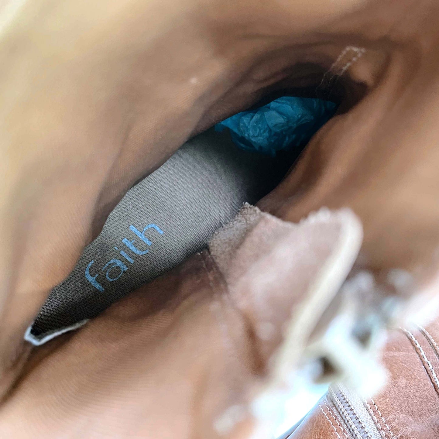 vintage faith tan leather square toe heeled boot - size 6.5