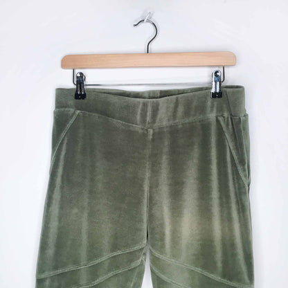 Farm Rio moto reinforced velour lounge pants - size Medium