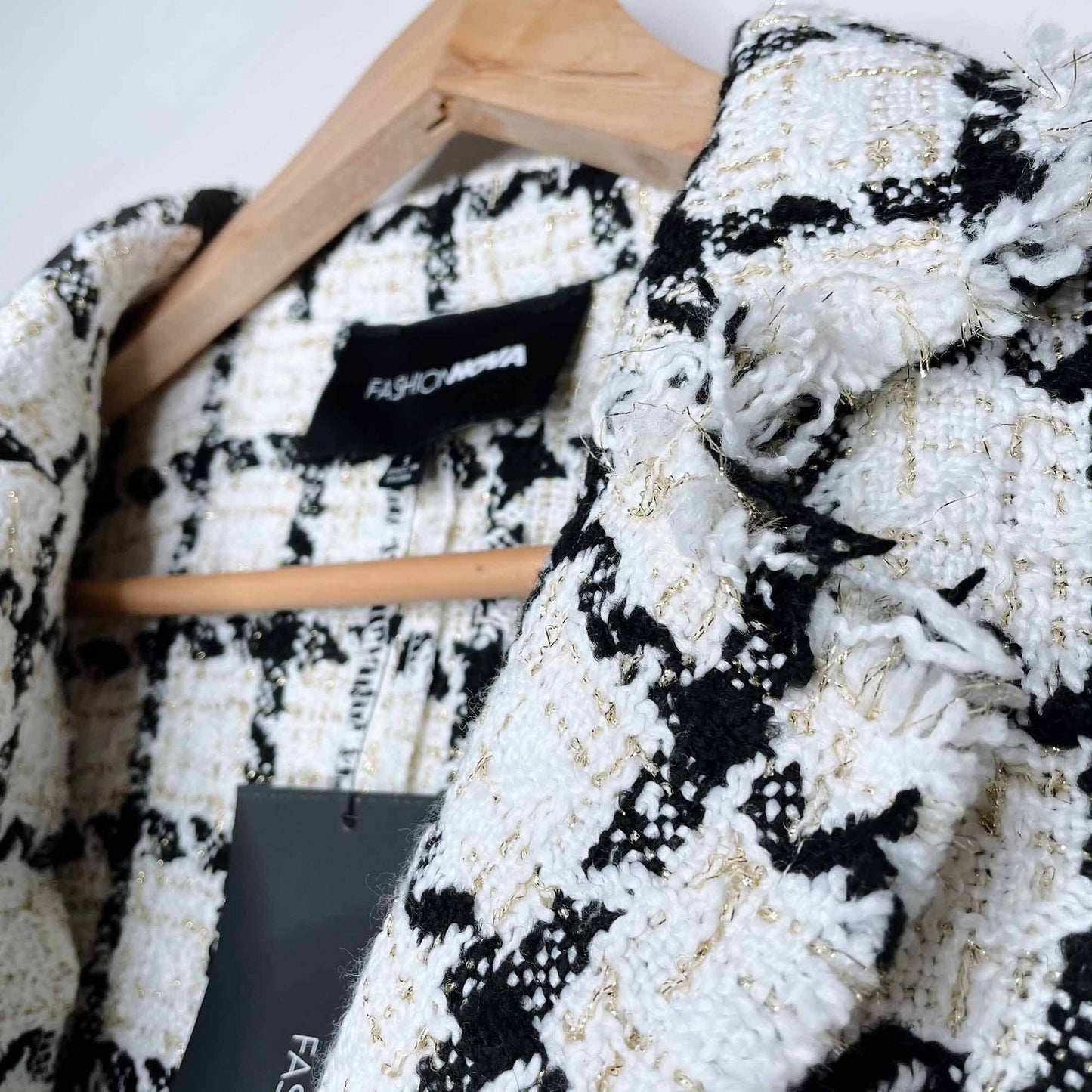 NWT Fashion NOVA A little baggage tweed blazer - size Small