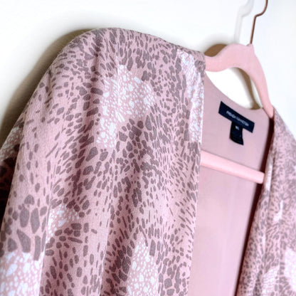 french connection pink short kimono - size m/l