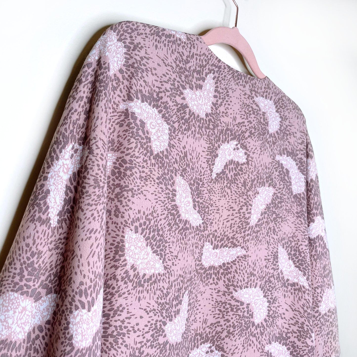 french connection pink short kimono - size m/l