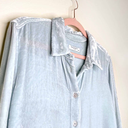 equipment femme bradner velvet shirt - size medium