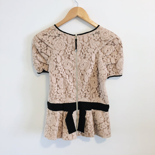 FEMME Sandra Angelozzi Rose Lace Top - size 36