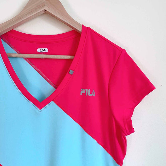 fila sport v-neck performance training tee - size large