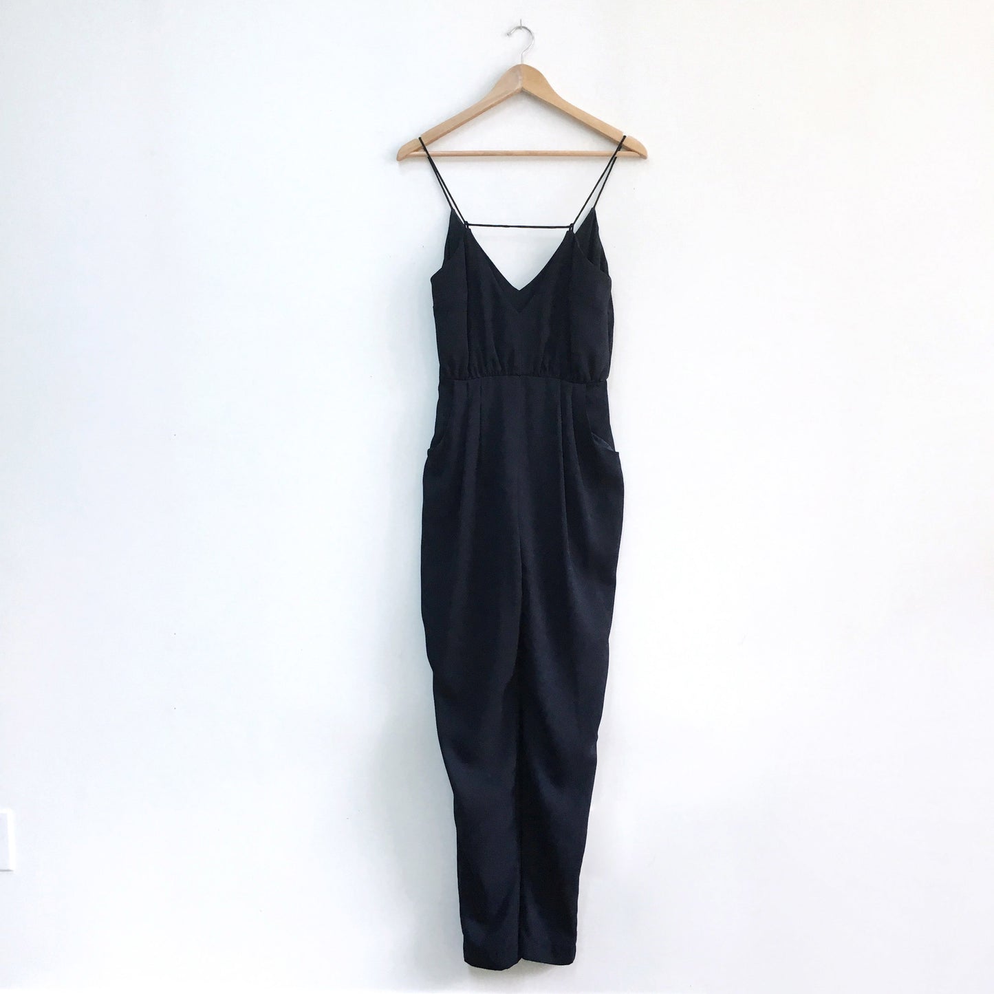 findersKEEPERS Someday Jumpsuit - size xs