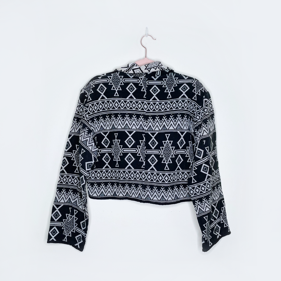 vintage flashback tapestry aztec cropped jacket - size small