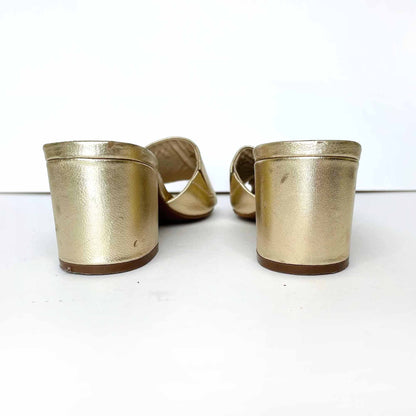 le chateau flex gold slip on heeled sandals - size 7