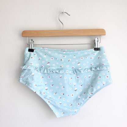 NWOT Nancy Lay 2-piece ruffled high rise swim suit - size Small