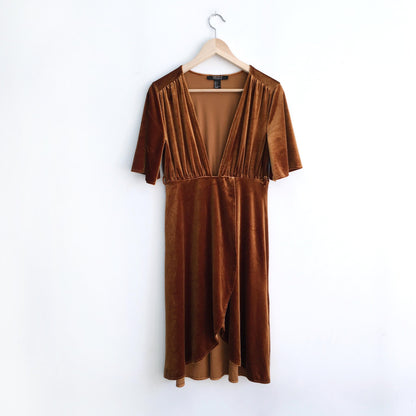 Forever 21 Gold Velvet Tulip Dress - size Small