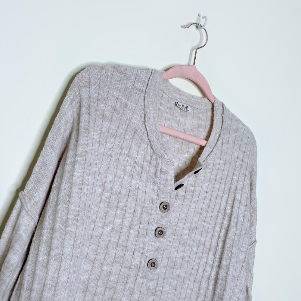 free people around the clock oversized sweater - size small