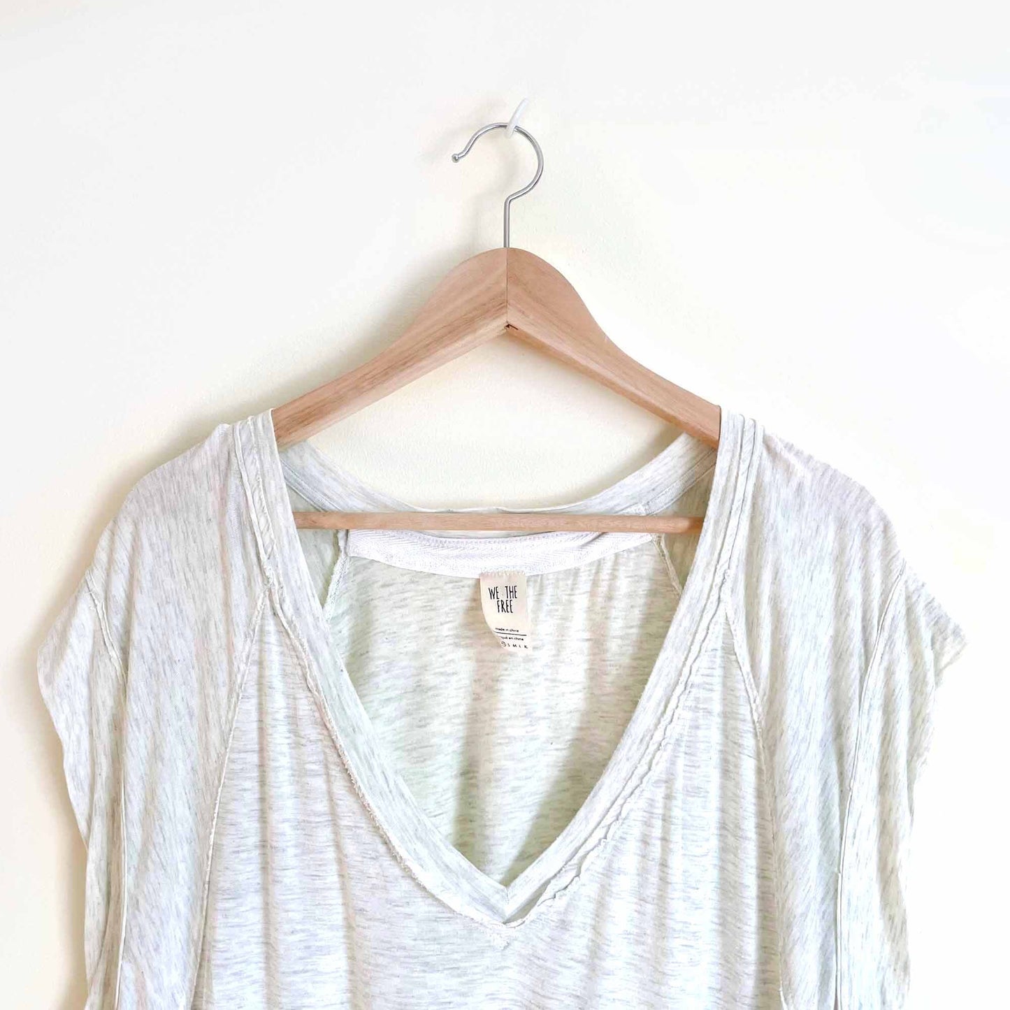 we the free voyage oversized v-neck tee - size xs