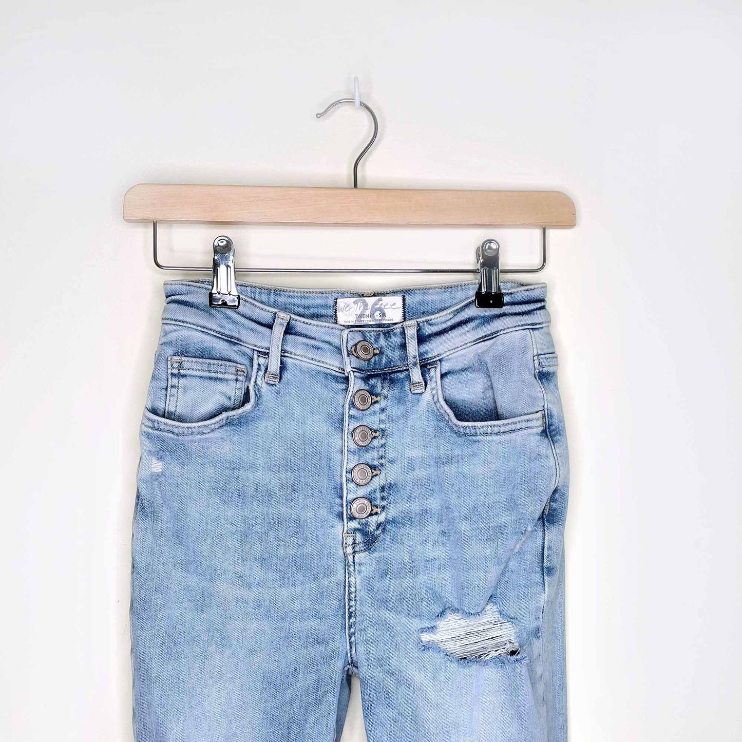 we the free people high rise button fly destroyed skinny jeans - size 26