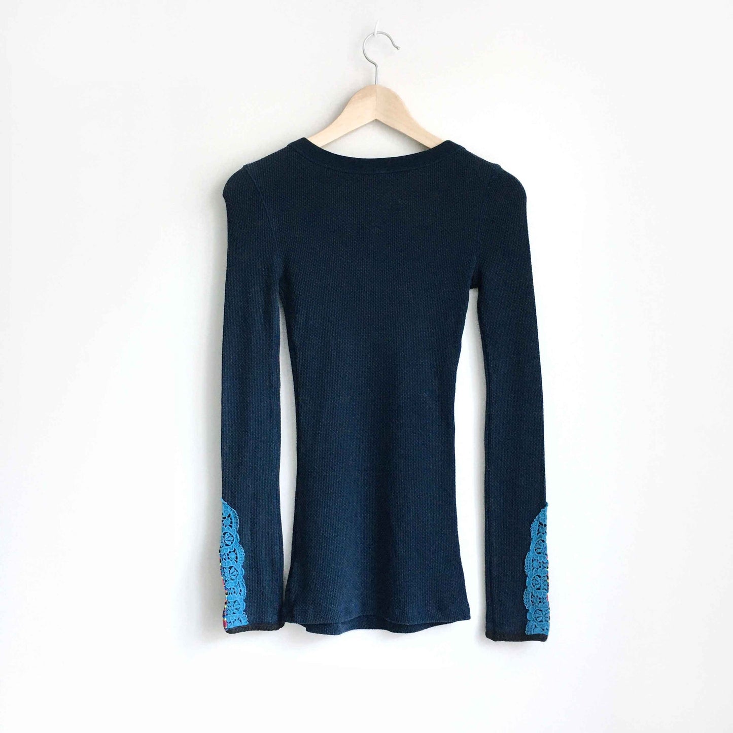 Free People thermal henley embroidered cuff - size xs
