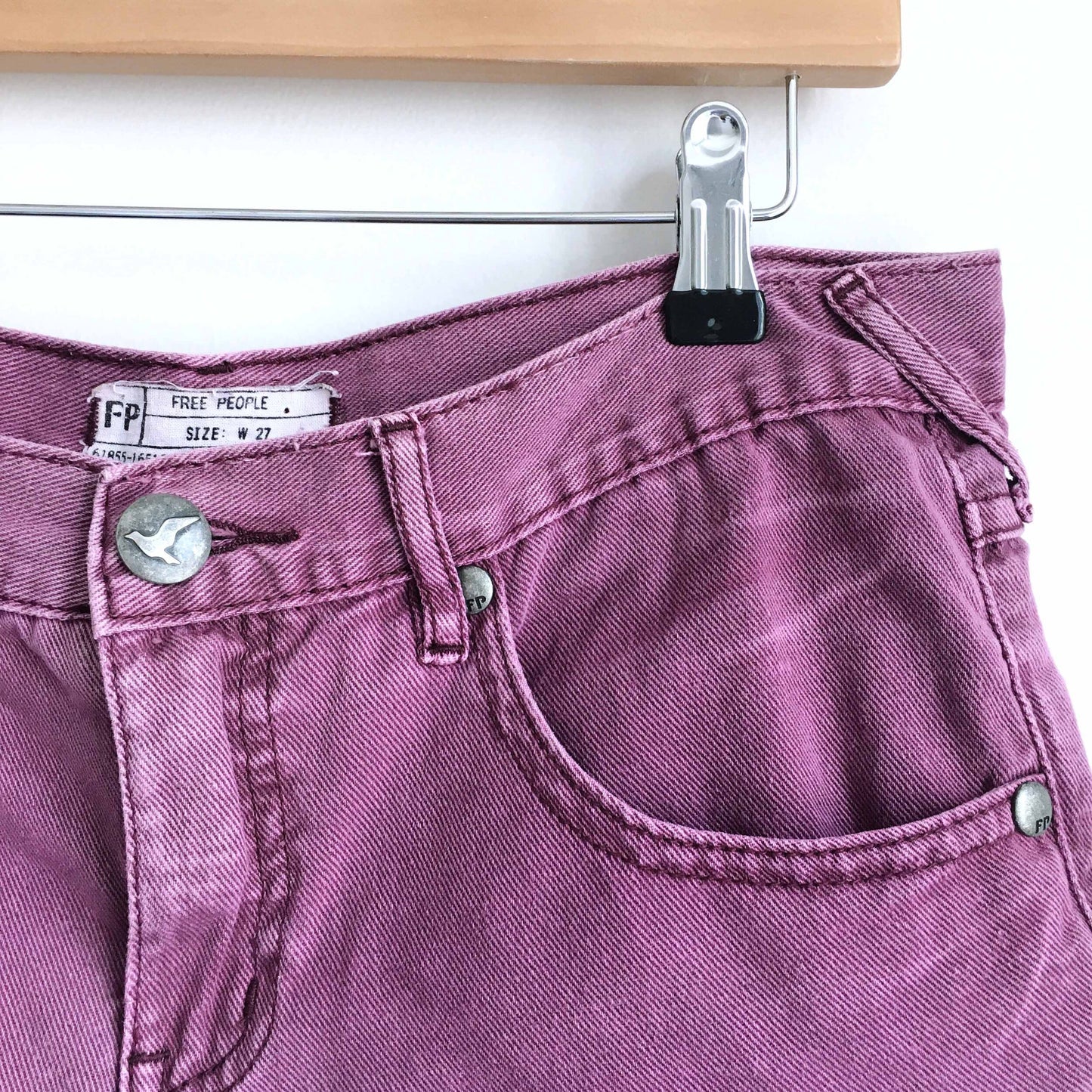 Free People cut-off denim shorts - size 27