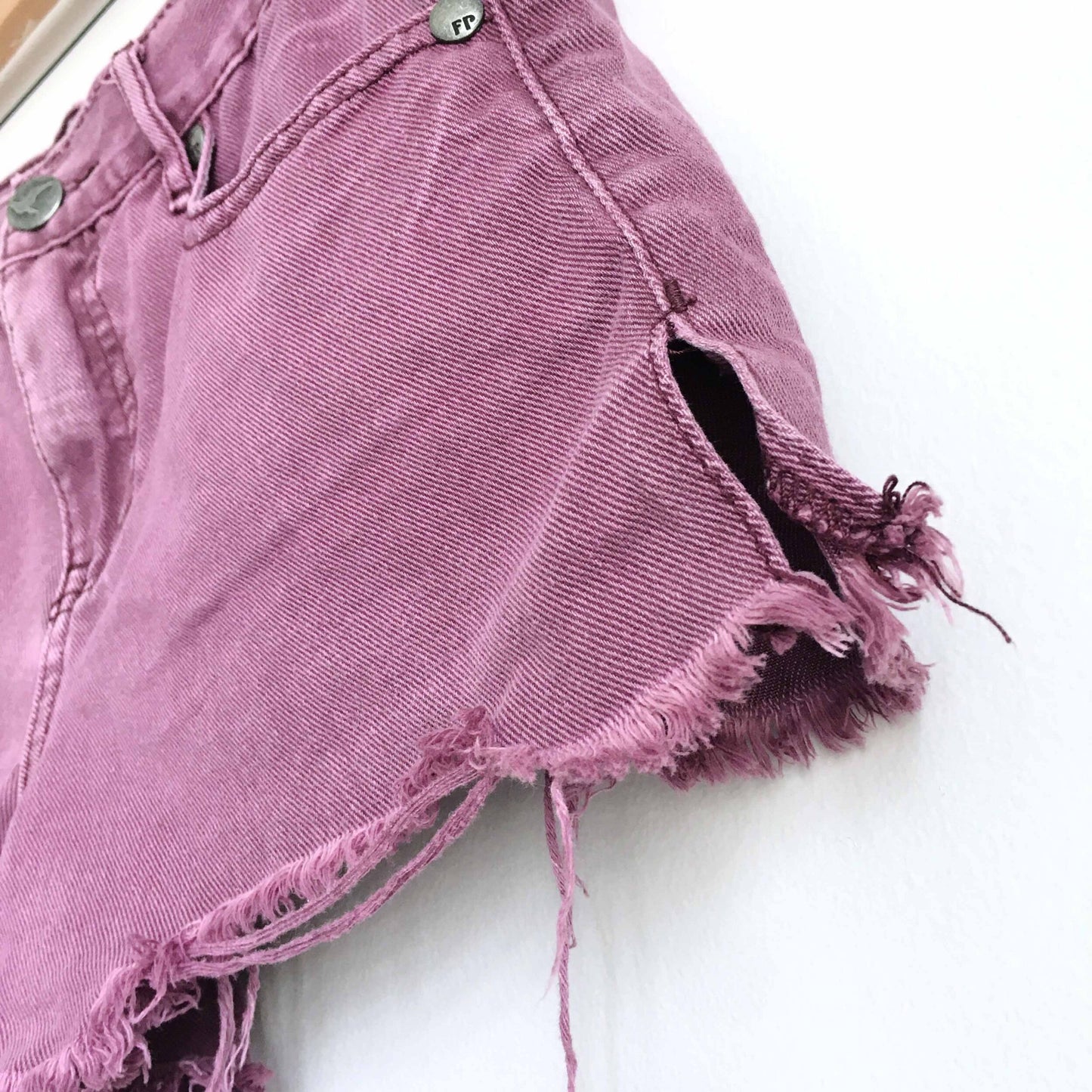 Free People cut-off denim shorts - size 27