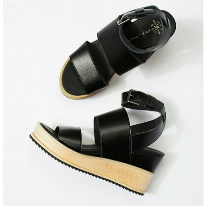 NWT Free People Vegan Dorian Wedge - size 9