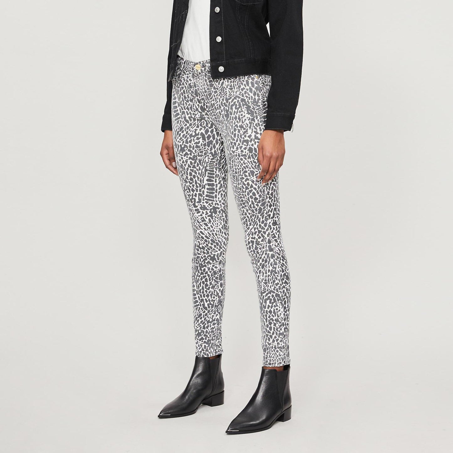 frame le high skinny black and white leopard printed jeans - size 27