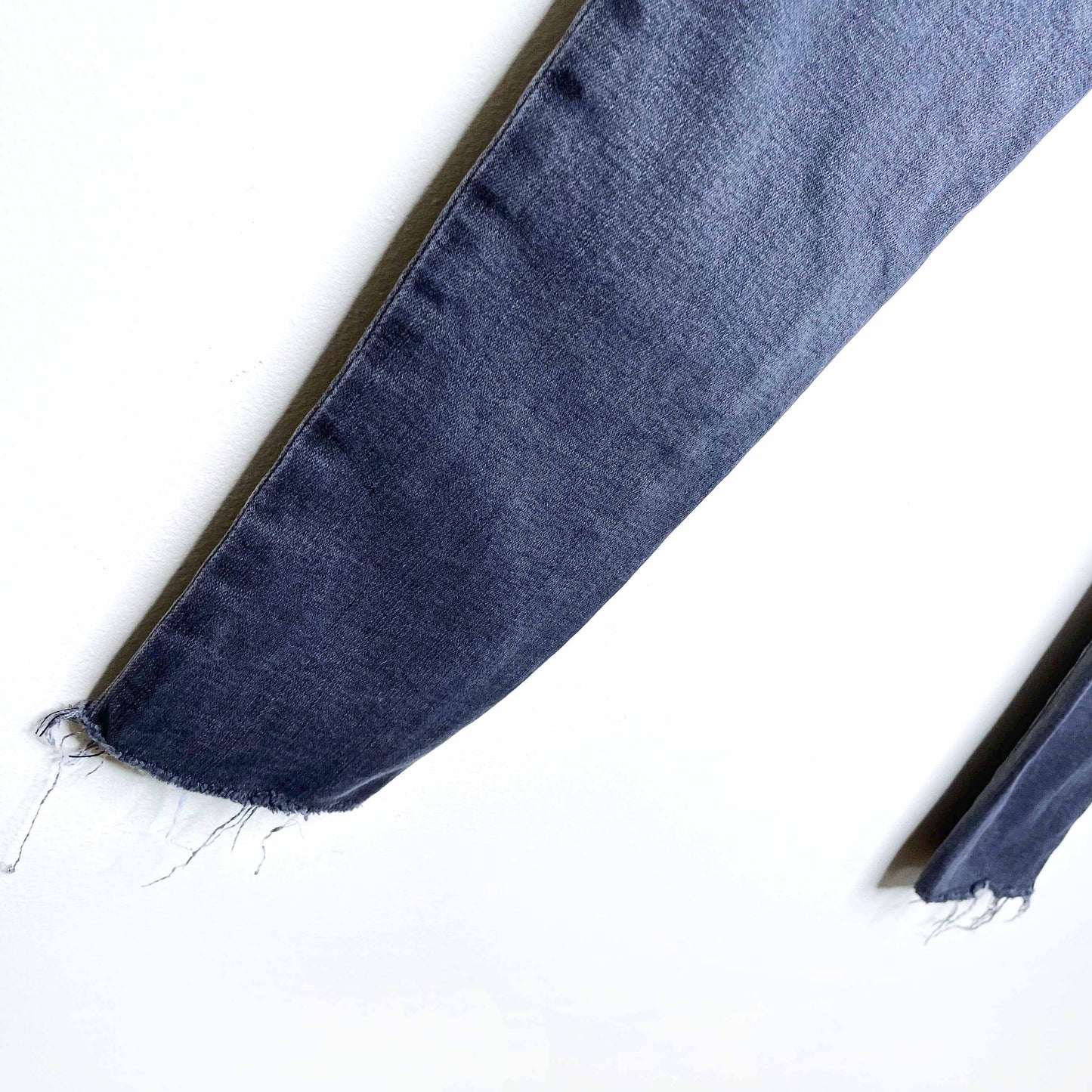 frame le skinny de jeanne in muddywaters - size 26