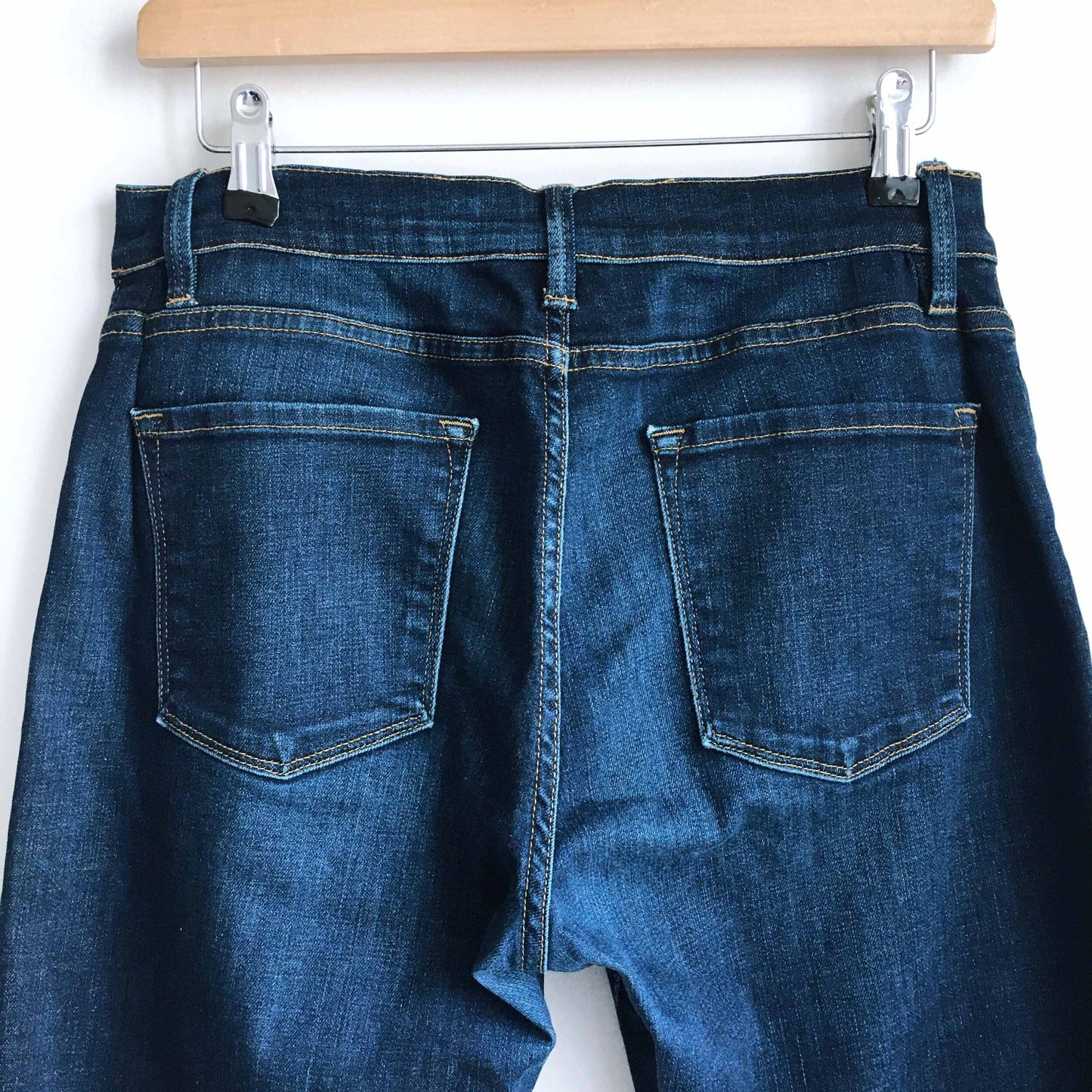 FRAME le garcon slim boyfriend jean in rosewood - size 28