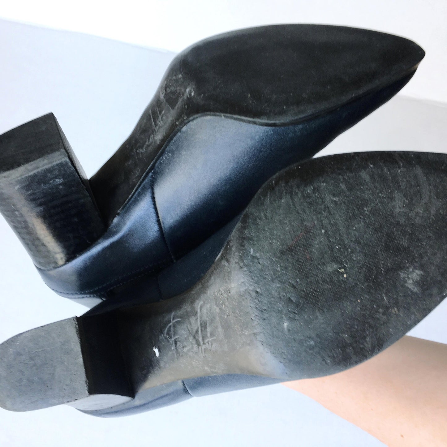 Franco Sarto leather bootie - size 8.5