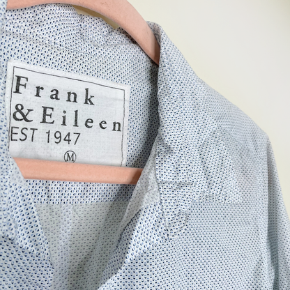 frank & eileen barry button down crinkle shirt - size medium