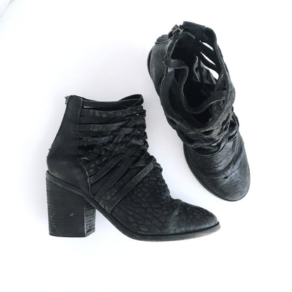 Free People Pebble Carrerra Boot - size 38