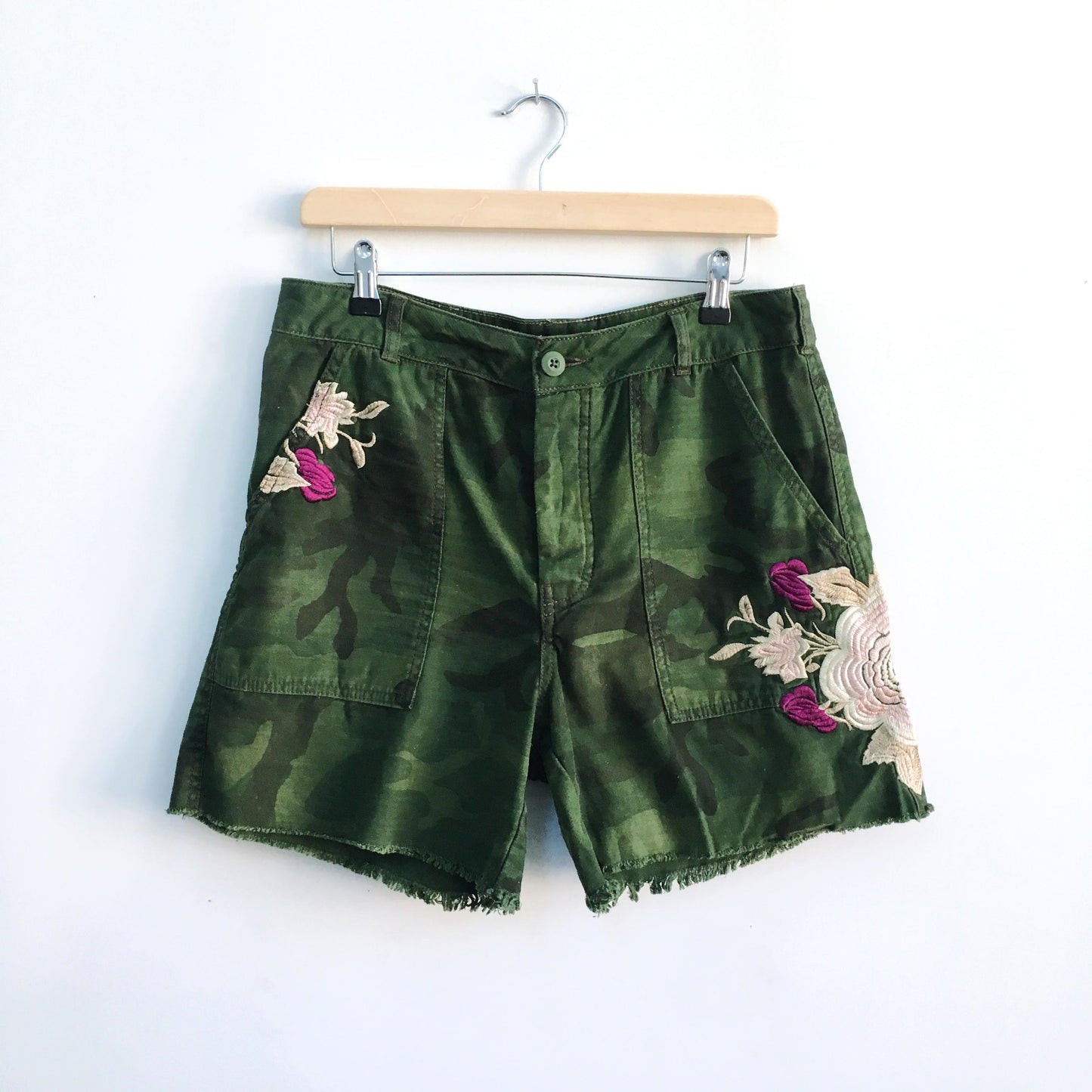 Free People Embroidered Scout Shorts - size 10