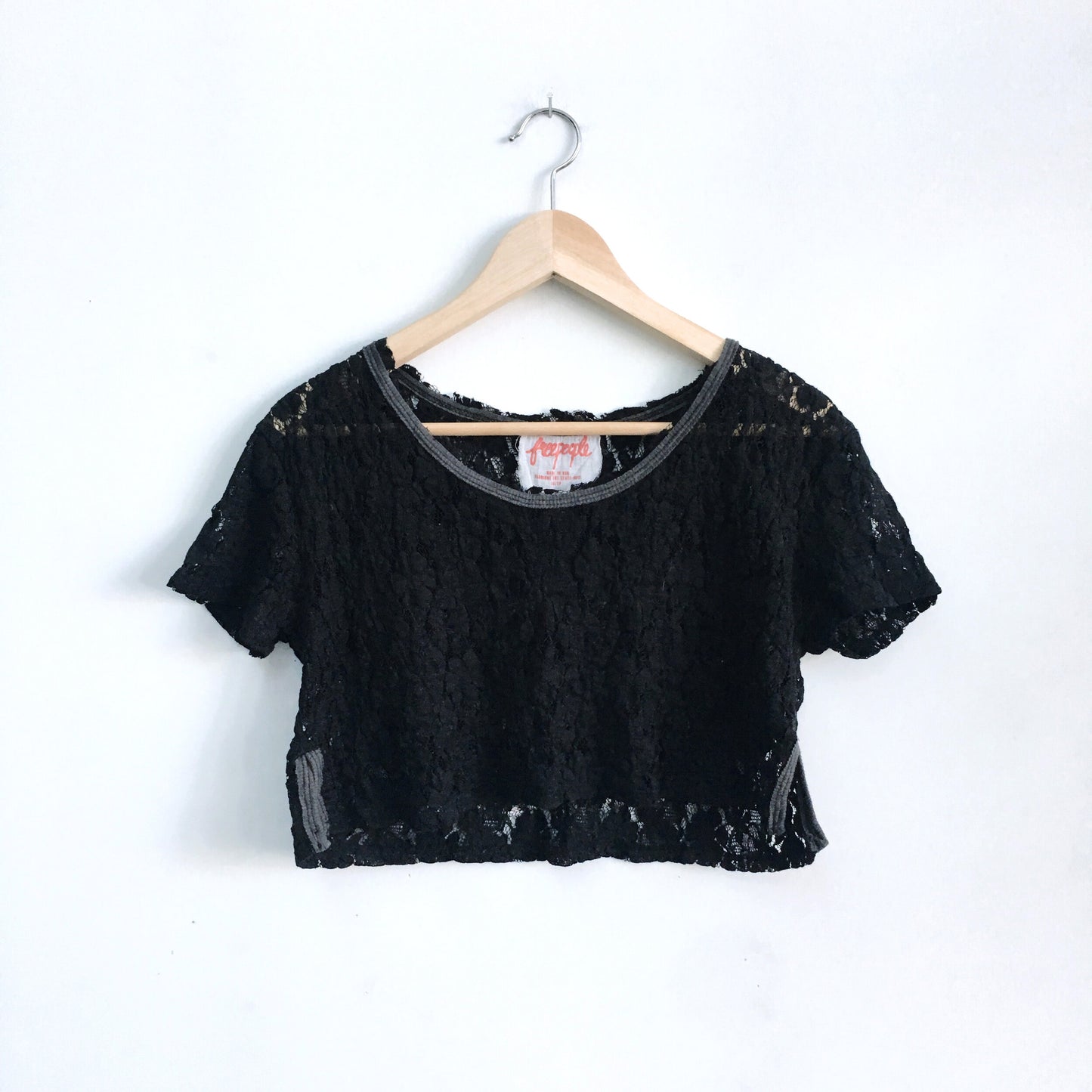 Free People stretch lace crop top - size xs