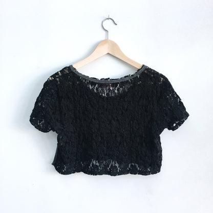 Free People stretch lace crop top - size xs