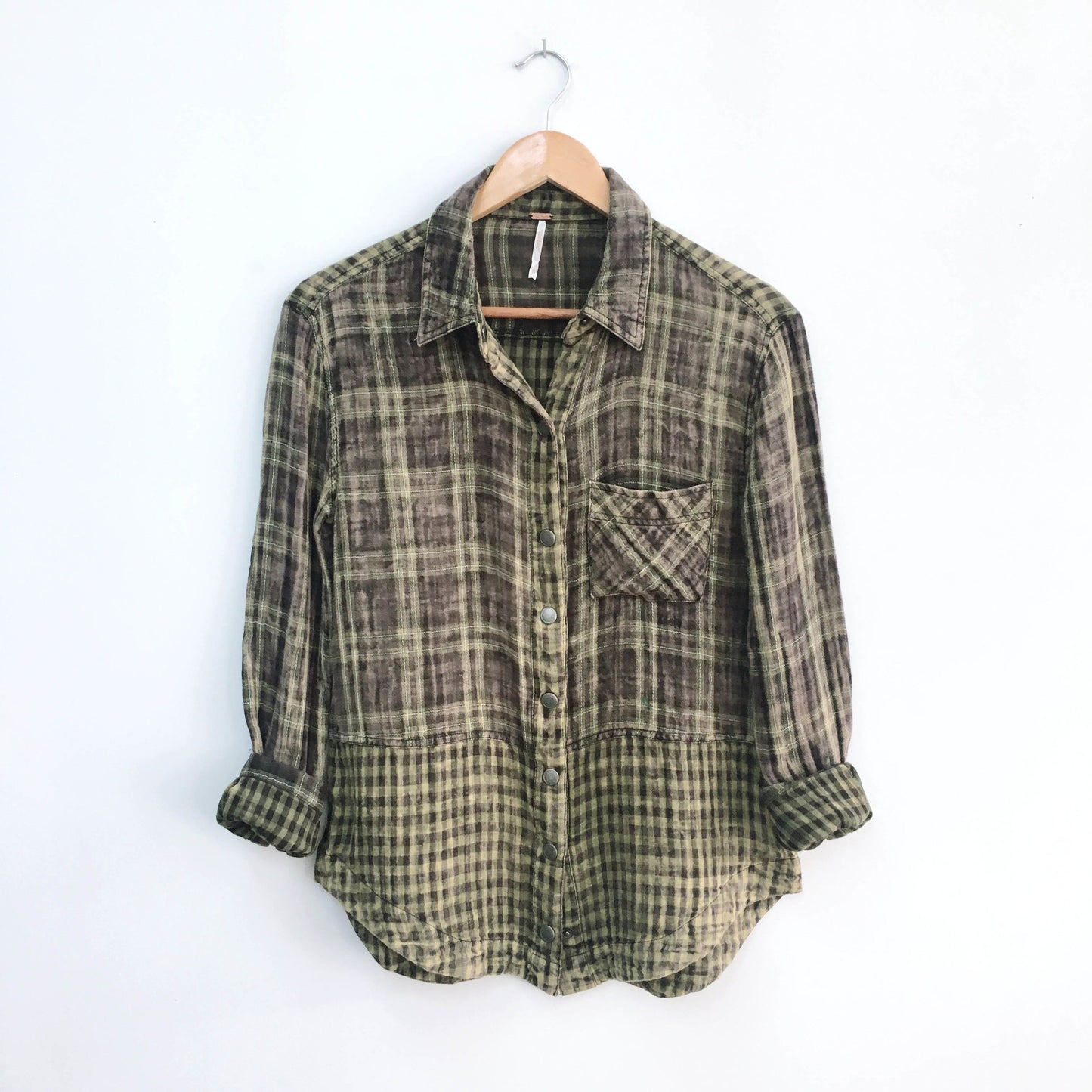 Free People Lyndsy Snap Button Shirt - size xs