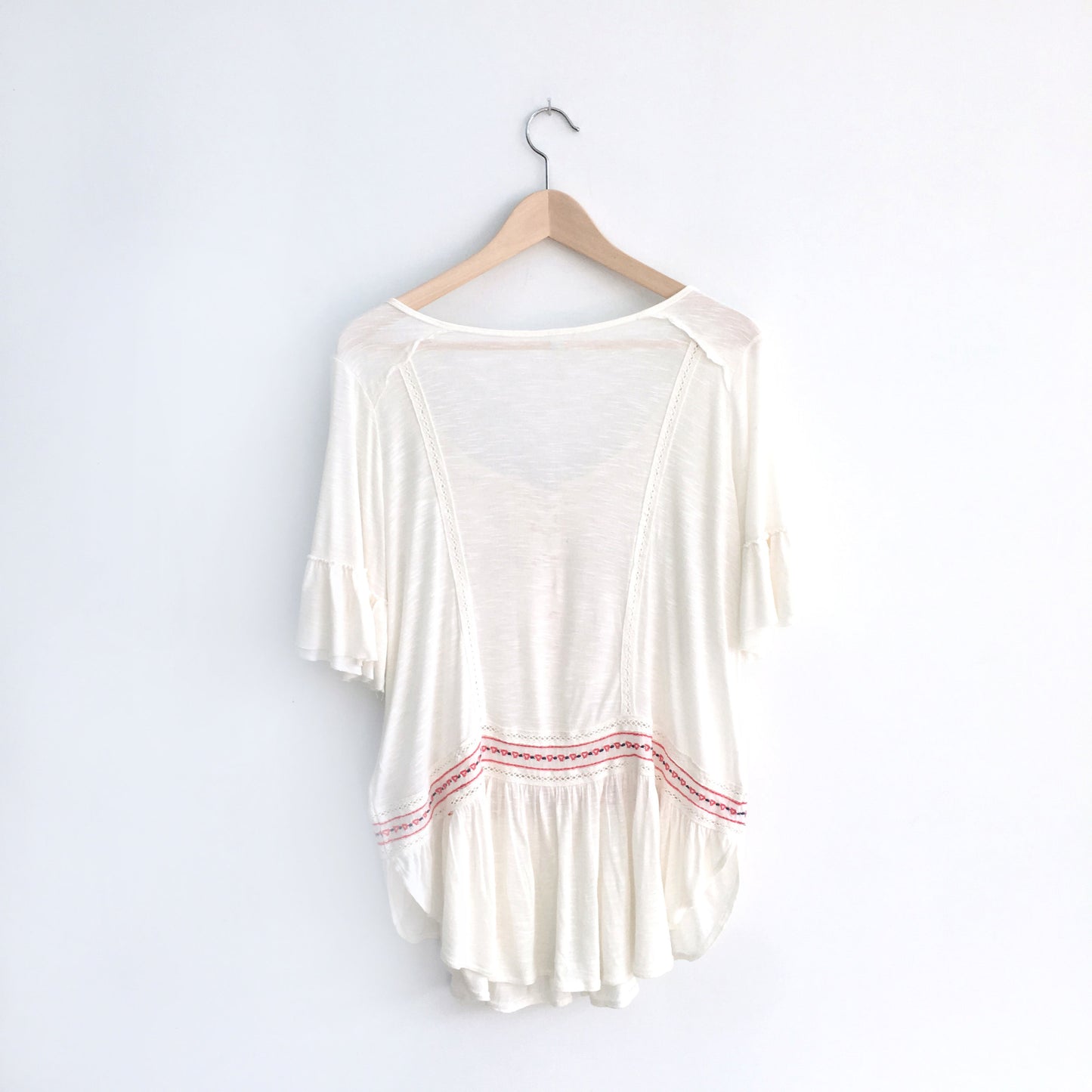 Free People Boho top with Embroidery - size Small