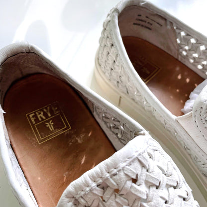 frye gemma white leather woven slip on shoe - size 8