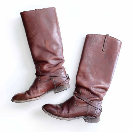 frye lindsay plate burnt red leather riding boot - size 6