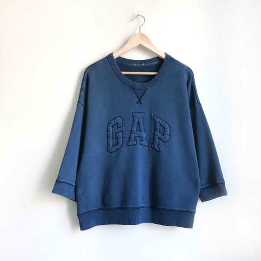GAP 3/4 sleeve indigo quilted logo sweatshirt - size Large