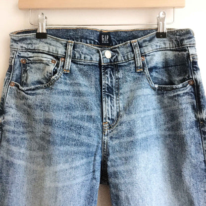 GAP high-rise cheeky straight jeans - size 31