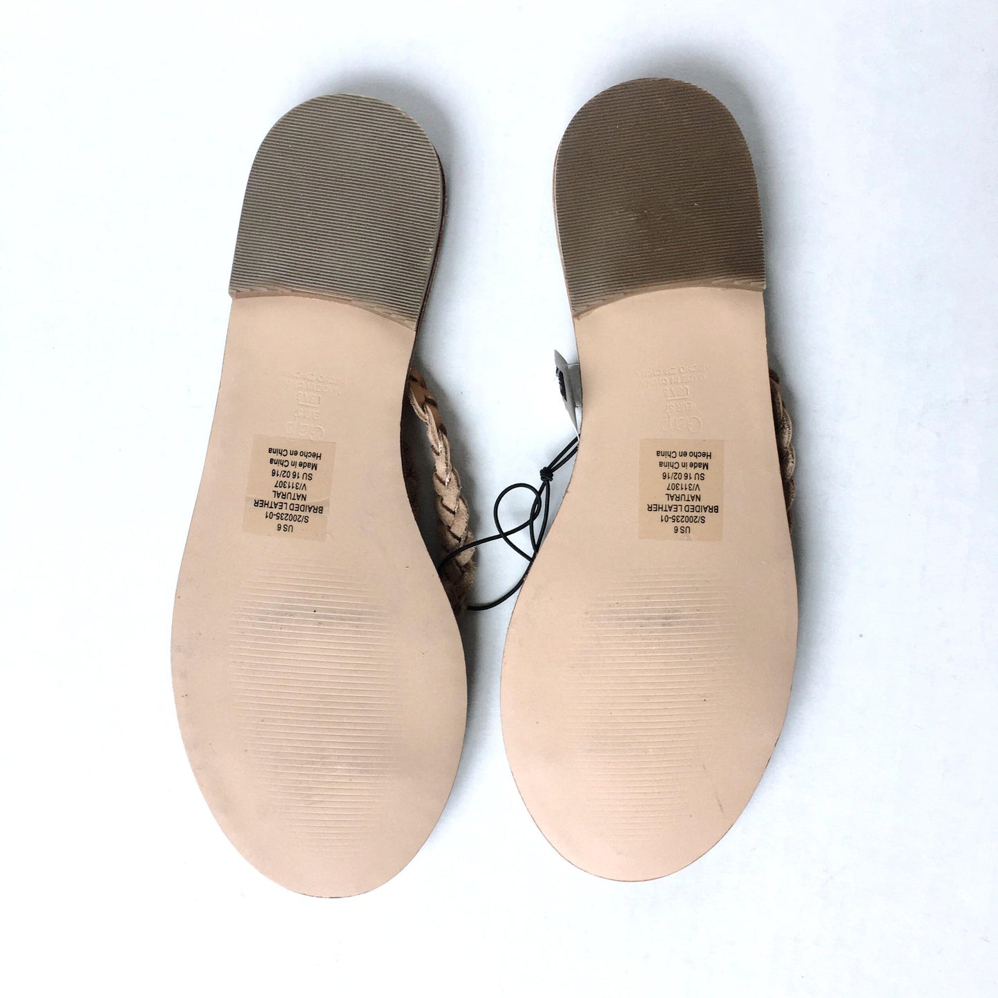 NWT GAP braided leather thong sandals - size 6