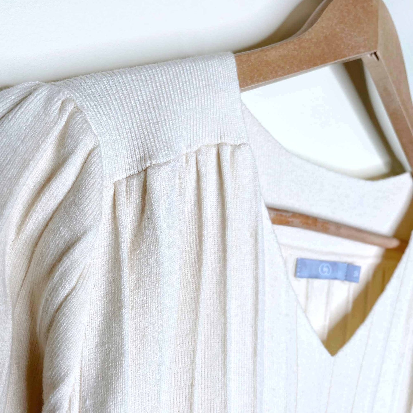 gg house accordion knit sweater dress - size medium