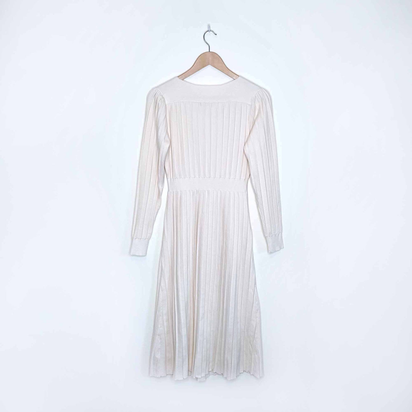 gg house accordion knit sweater dress - size medium