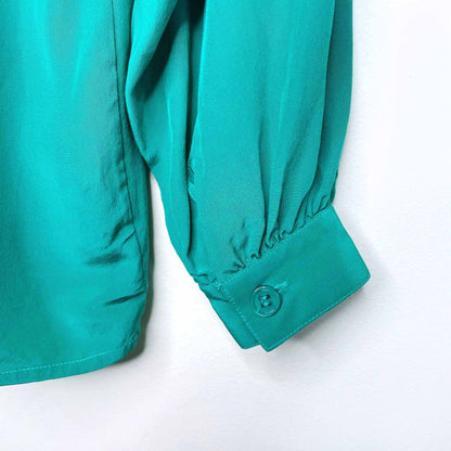 Vintage emerald green 100% silk blouse - size Medium